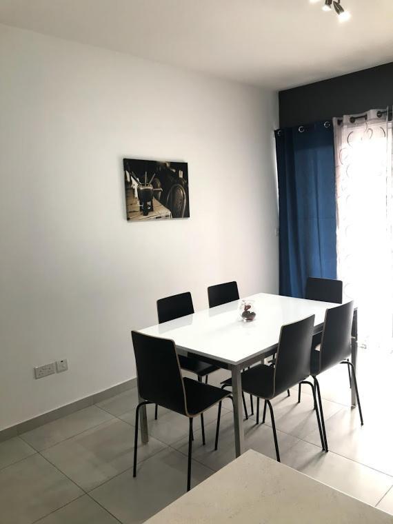 Luqa Apartment - 5 Mins From Airport Exteriör bild